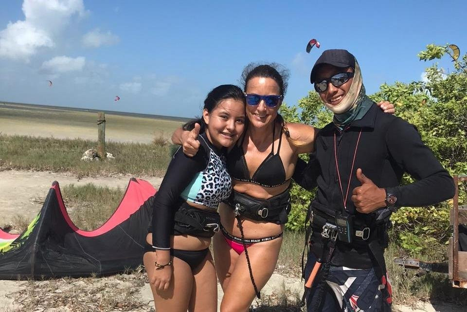 Kaan'Kun Kiteboarding-Isla Blanca必去景点