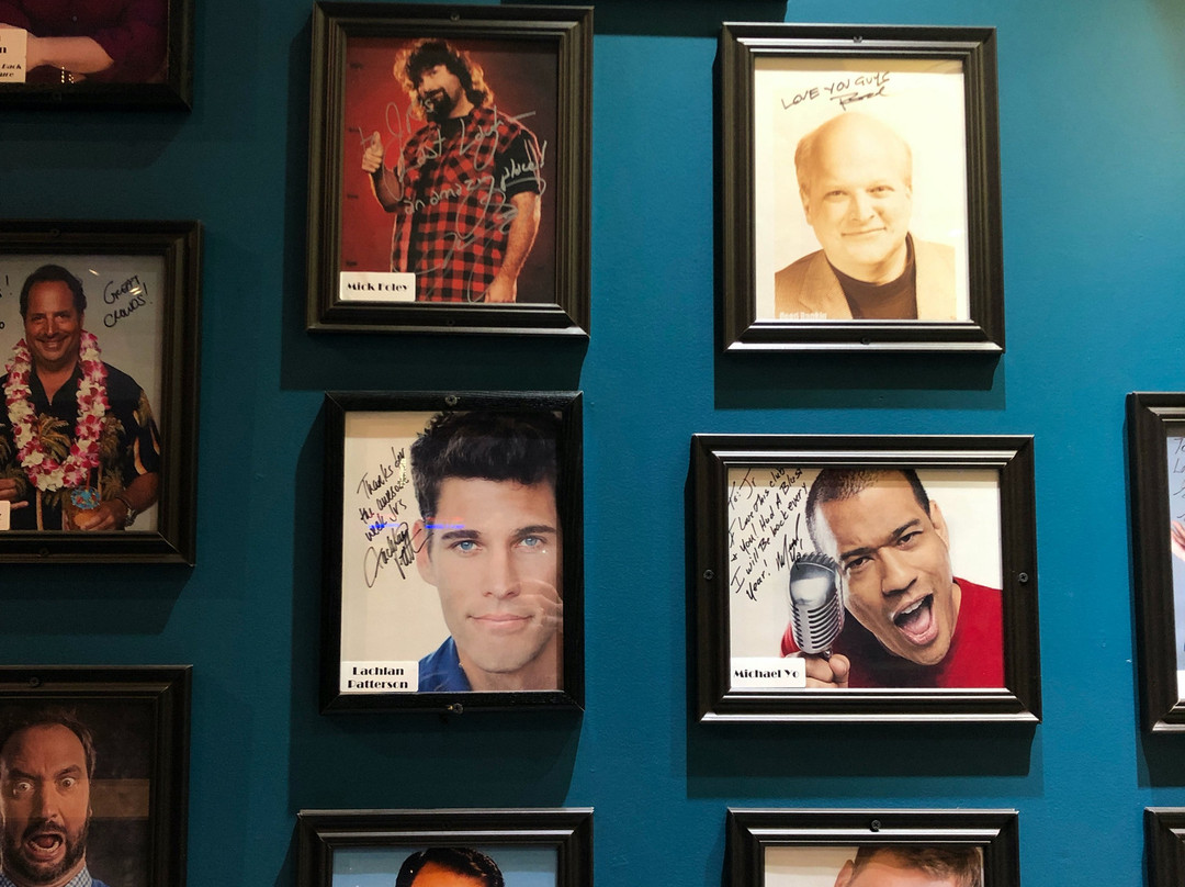 Jr's Last Laugh Comedy Club & Restaurant-伊利必去景点