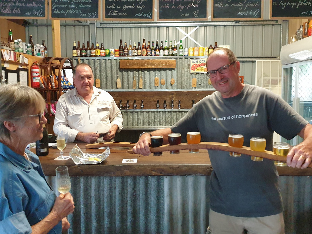 Brass Monkey Brew House景点图片
