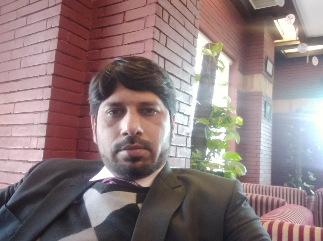 一座费萨拉巴德酒店主图