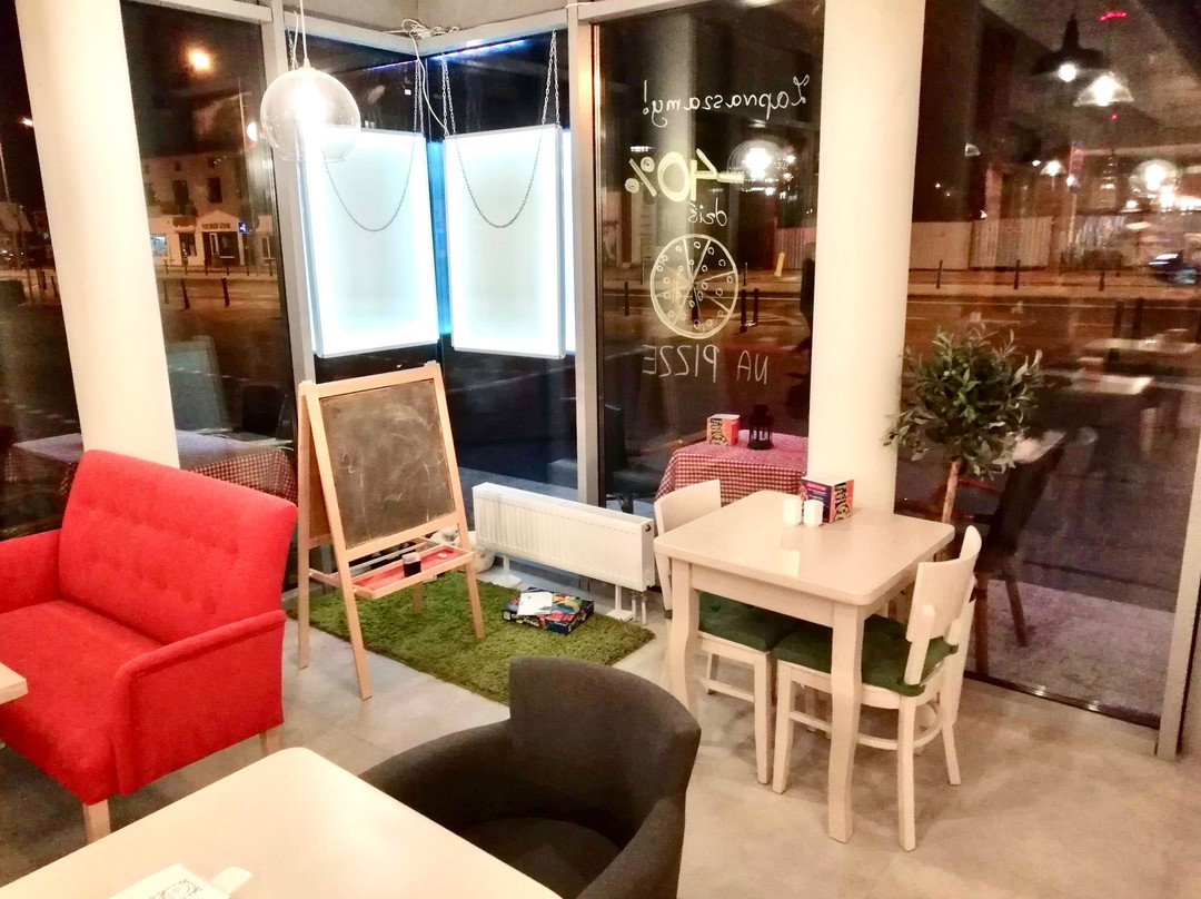 Wawer餐馆和美食-Domino's Pizza