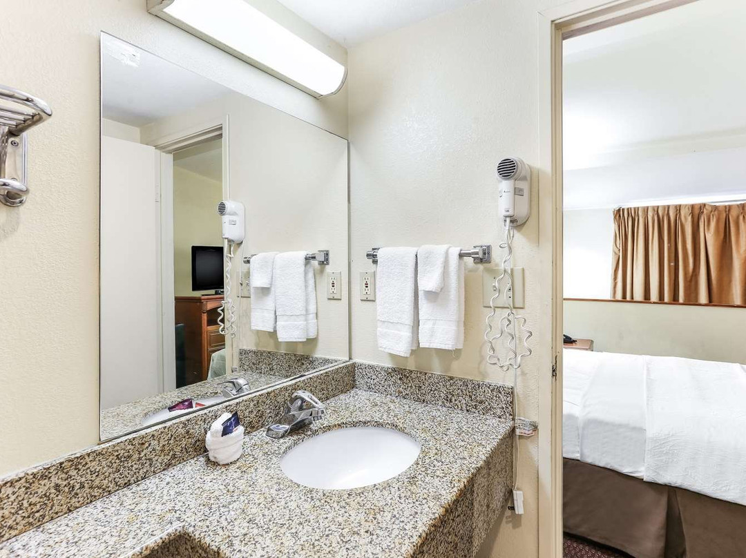 Americas Best Value Inn & Suites El Centro主图