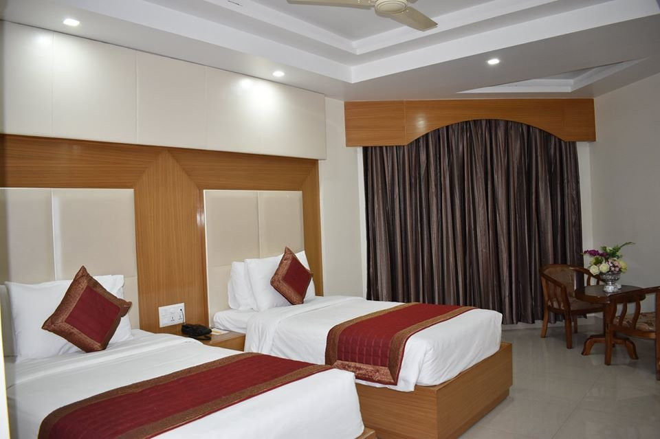 Hotel Anand International Bodhgaya主图