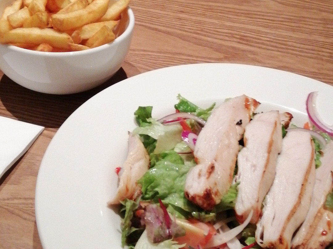 Premier Inn Wokingham Town Centre主图