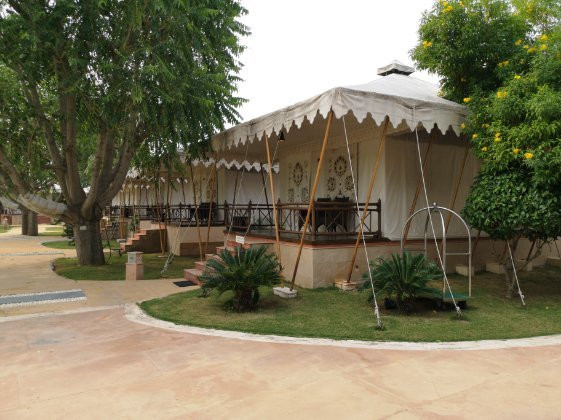 The Greenhouse Resort主图