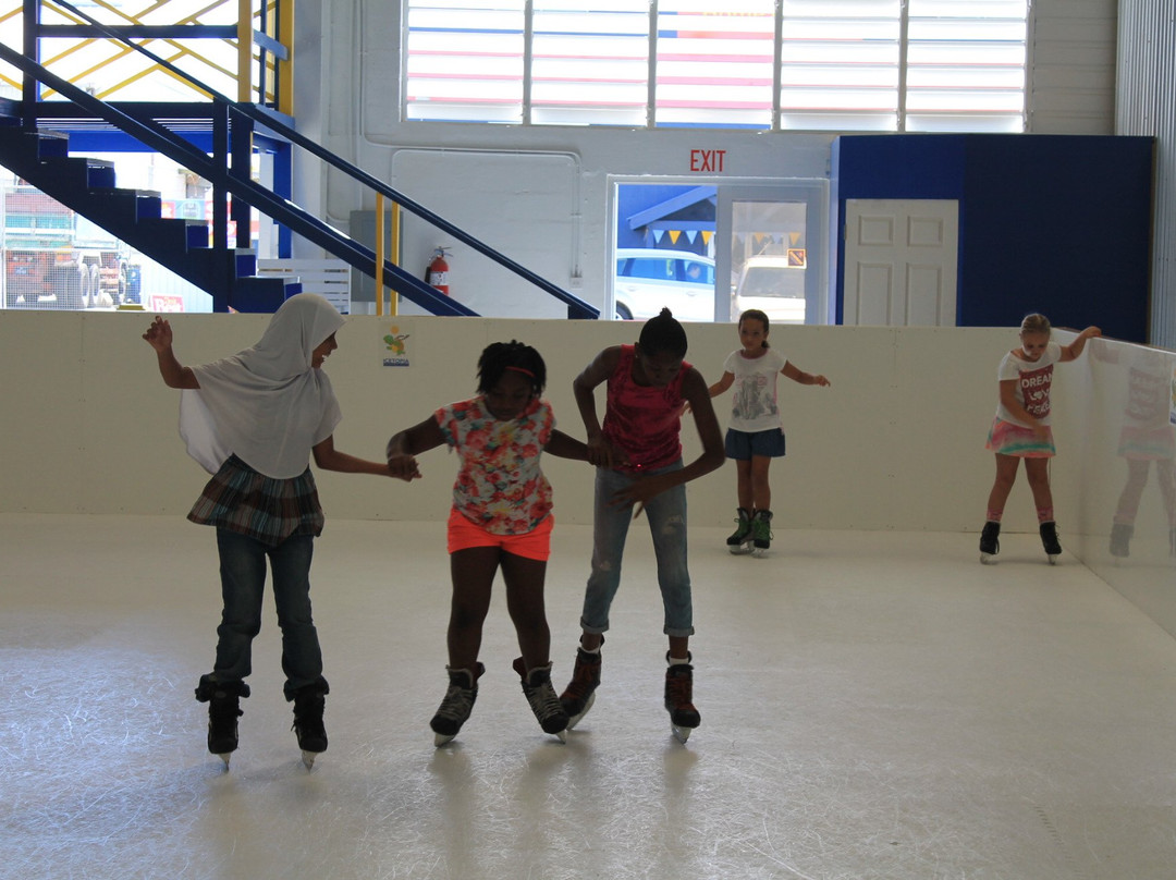 Icetopia Skating Rink-布里奇顿必去景点