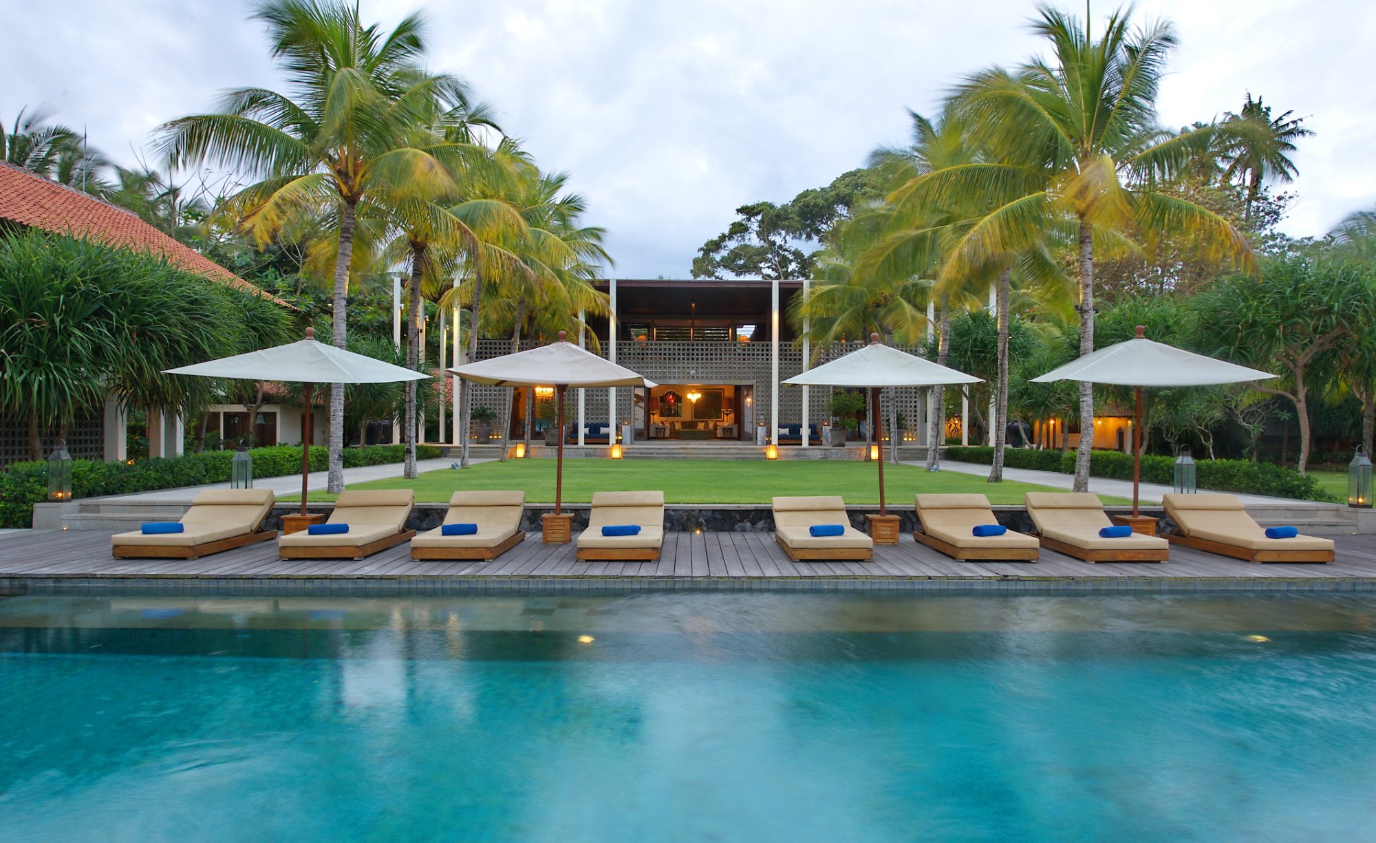 Jeeva Saba Bali-官方