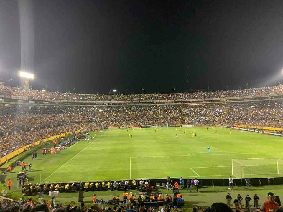 Estadio Universitario景点图片