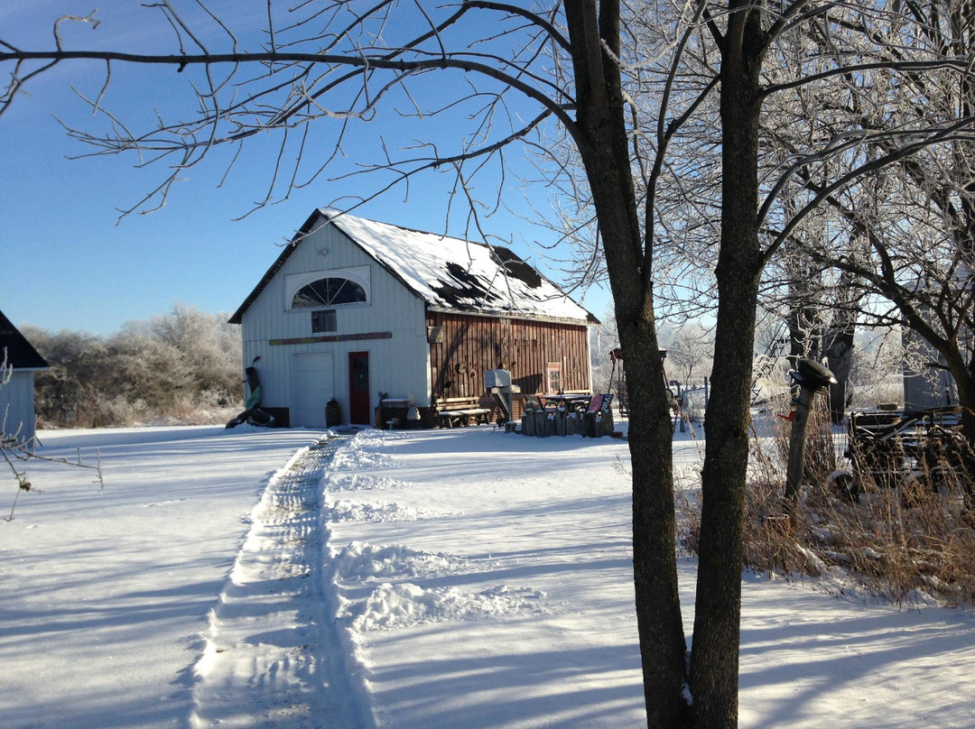 Sunbury旅游景点-Glass Rooster Cannery