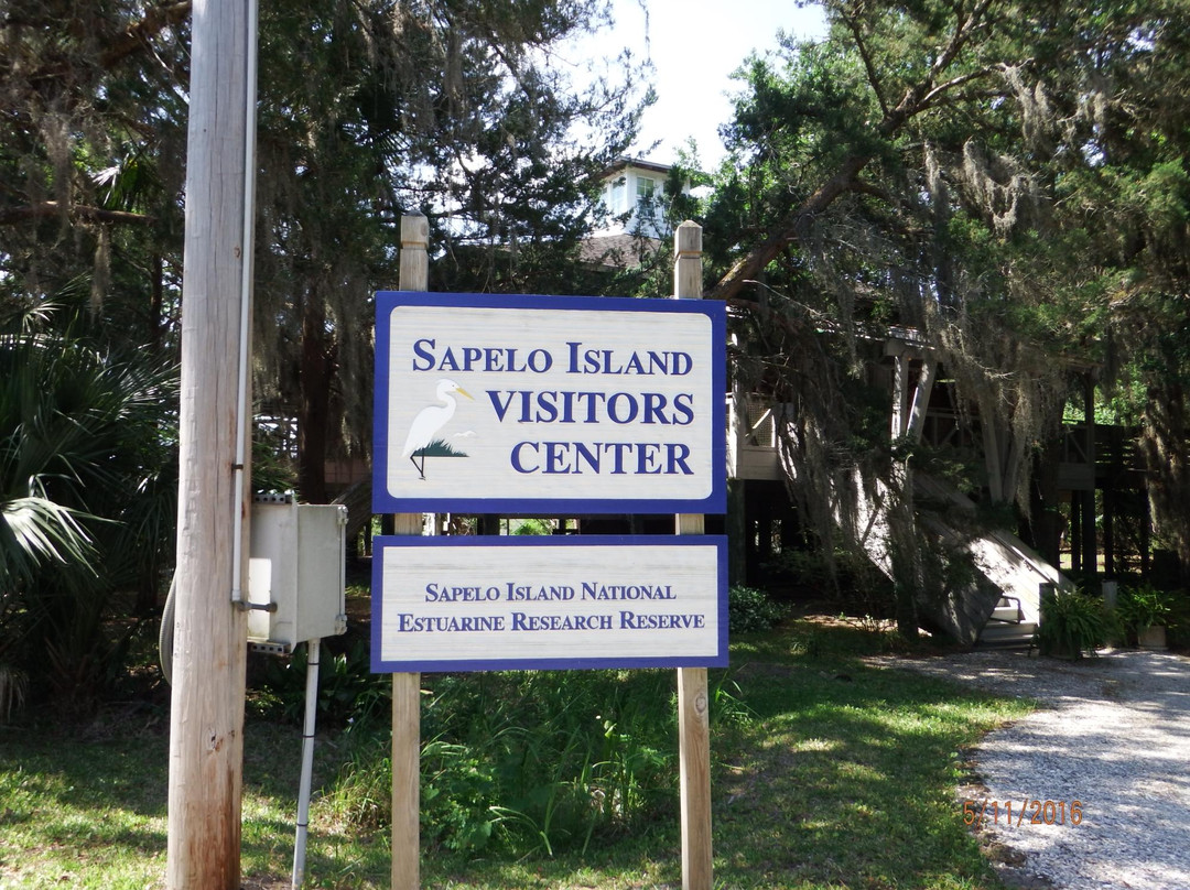 Sapelo Island Visitors Center景点图片