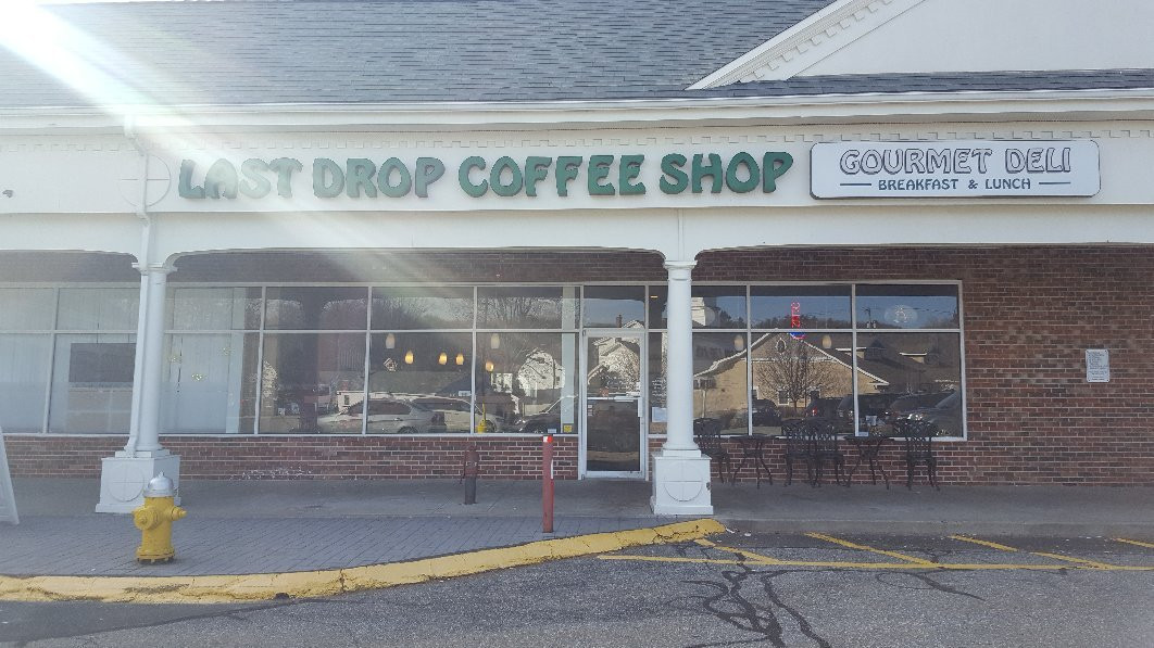 Redding Ridge旅游景点-Last Drop Coffee Shop