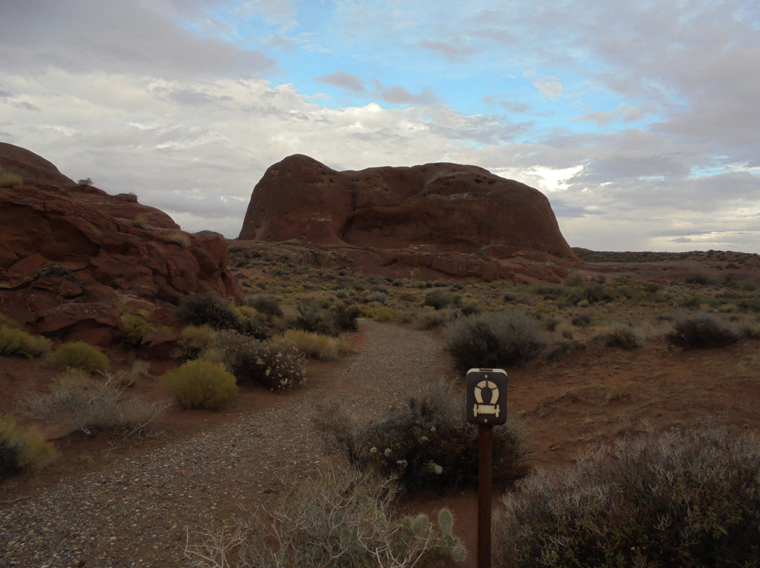 Dance Hall Rock Historic Site景点图片