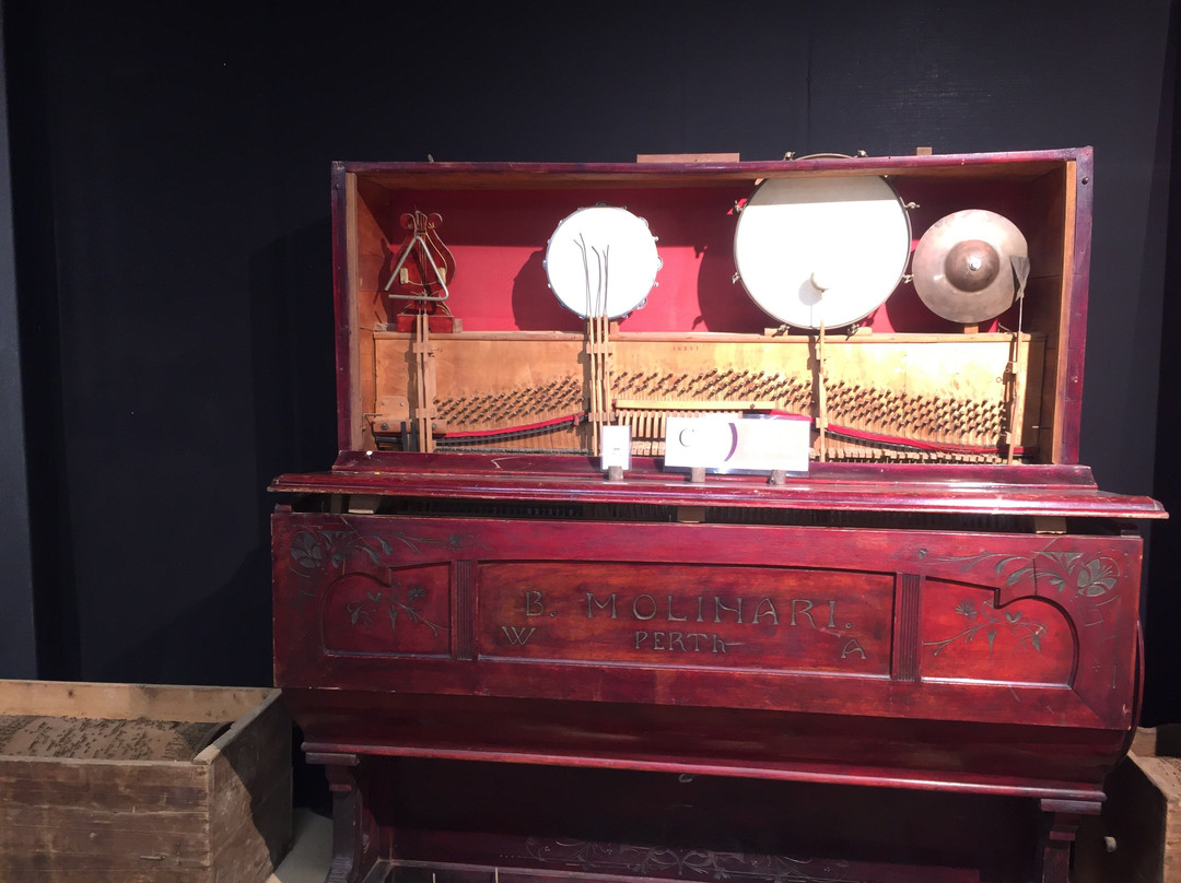 Cue District Visitor Centre