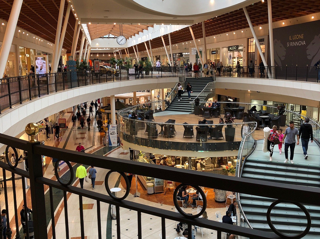 Il Leone Shopping Center景点图片