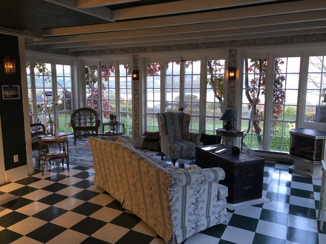 Auberge sur la Côte主图