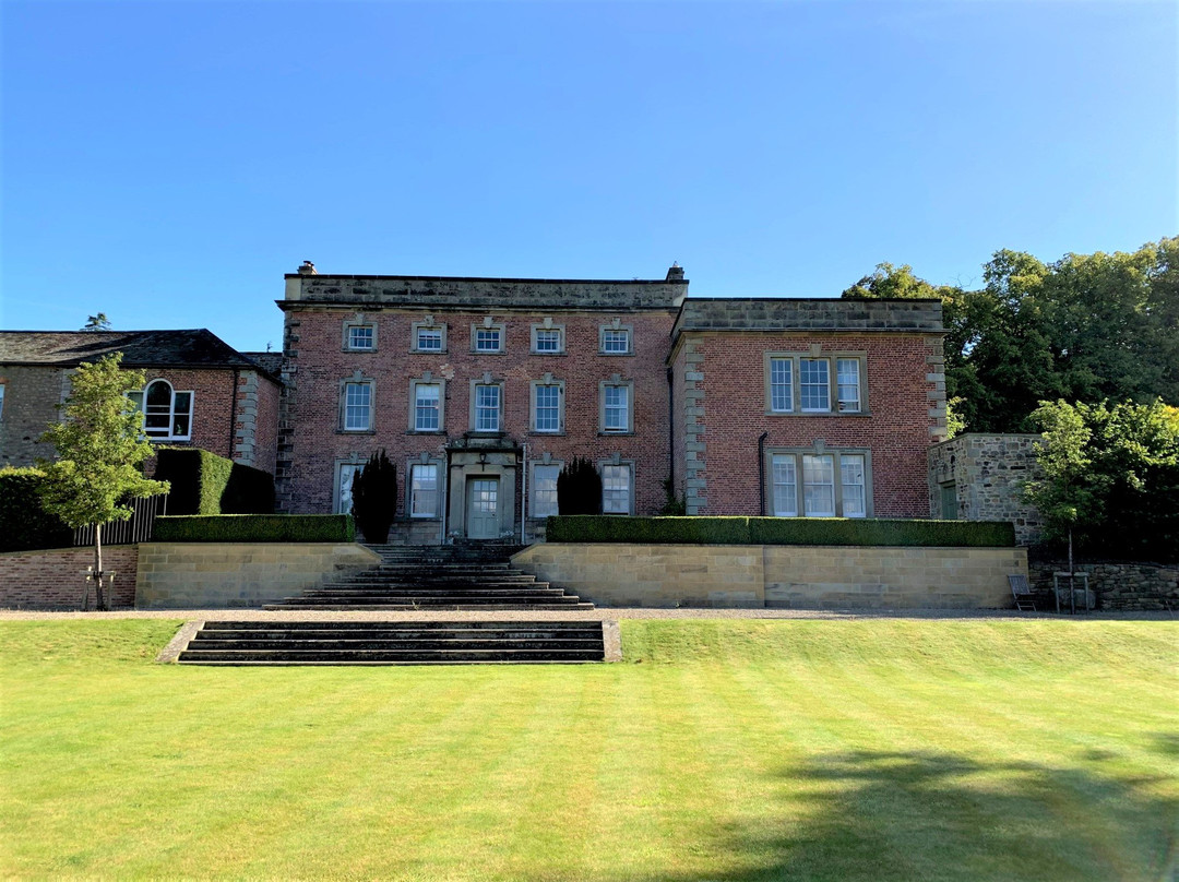 Easby Hall主图