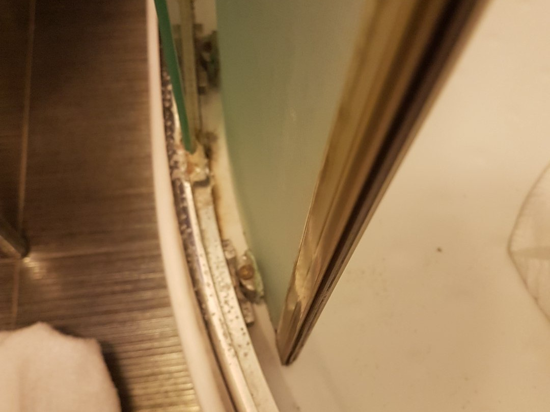 自由客房别墅酒店主图