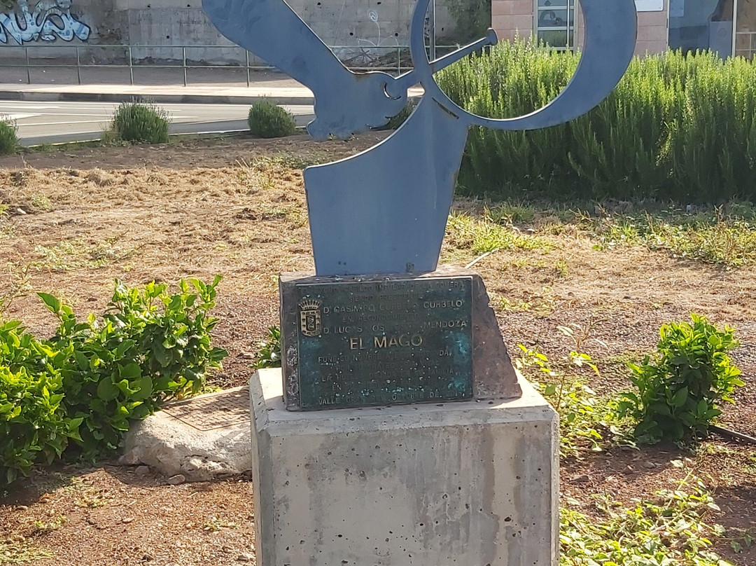 Estatua José Ortiz El Mago-Valle Gran Rey必去景点