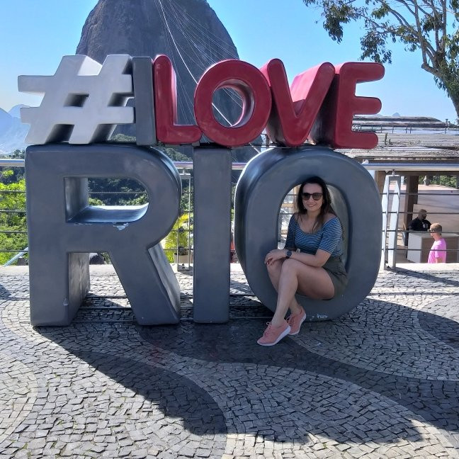 Morro Dois Irmaos景点图片