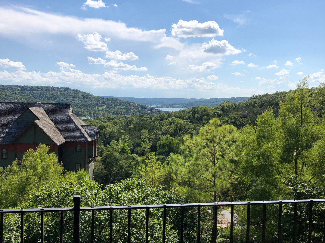 Hilton Grand Vacations Club Wilderness Club at Big Cedar Ridgedale主图