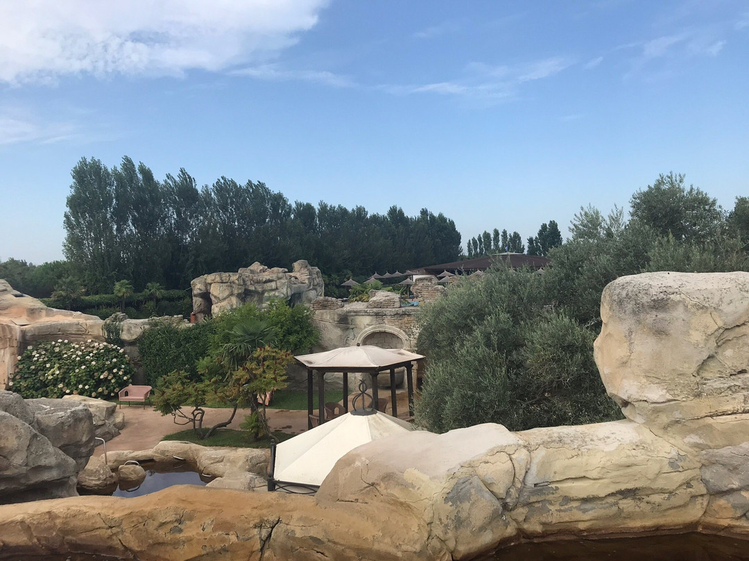 Thermae Oasis-Lido delle Nazioni必去景点
