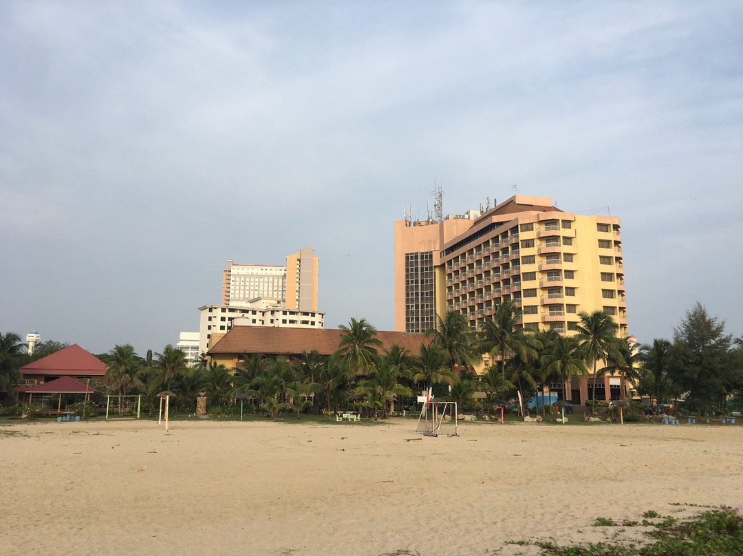 报春花海滩酒店主图