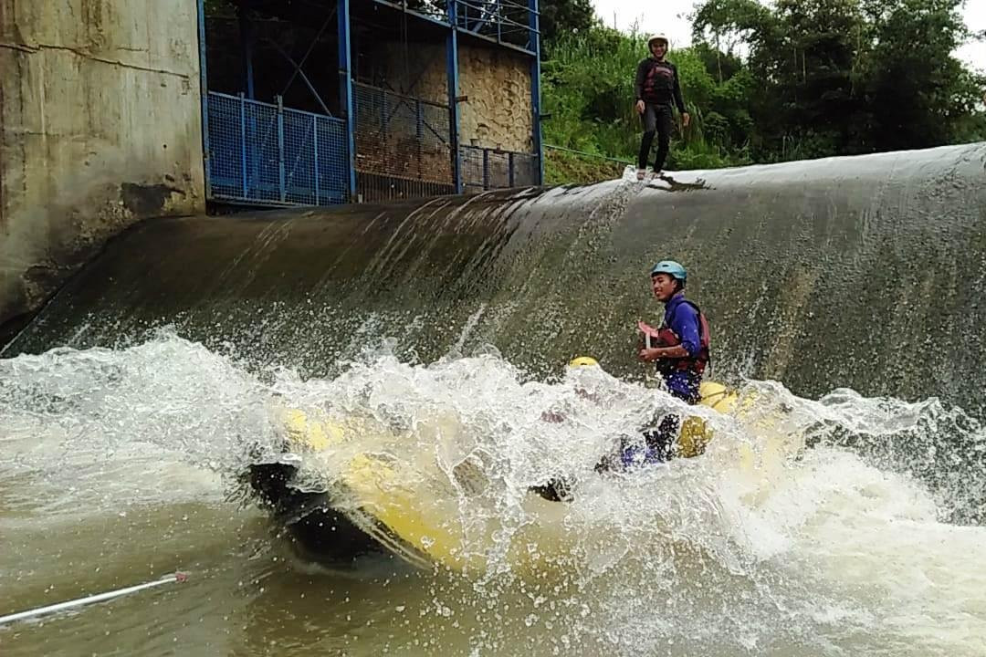 Arung Jeram Cisadane - Rafting Cisadane景点图片