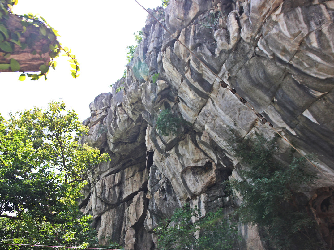 Wat Khao Wong Narai Cave景点图片