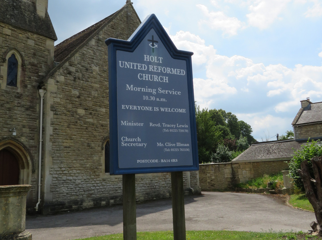 Holt United Reformed Church-埃文河畔布德拉夫必去景点