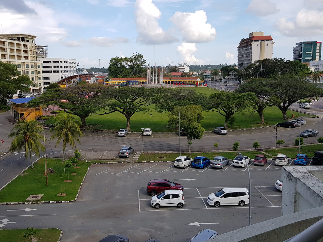 纳闽帝盛君豪酒店主图