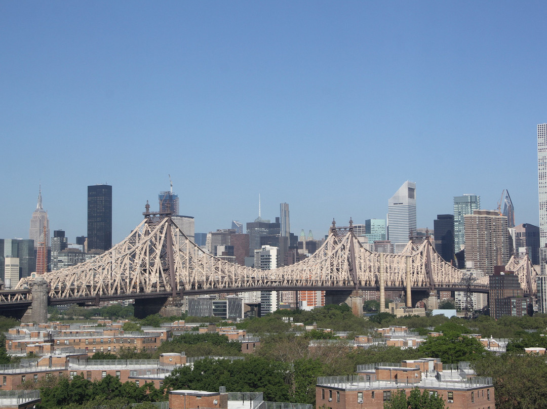 贝斯特韦斯特广场酒店主图