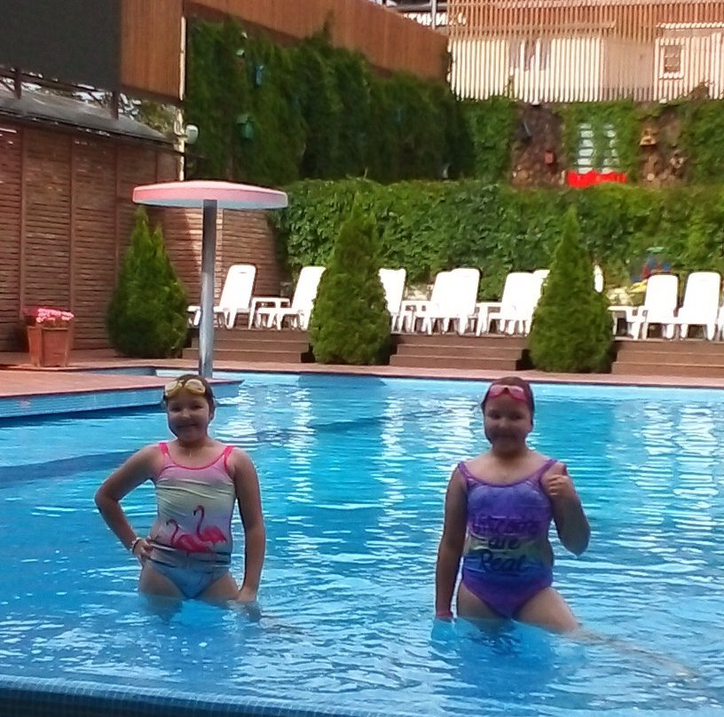 Boutique Hotel Ptitsy & Pchely主图