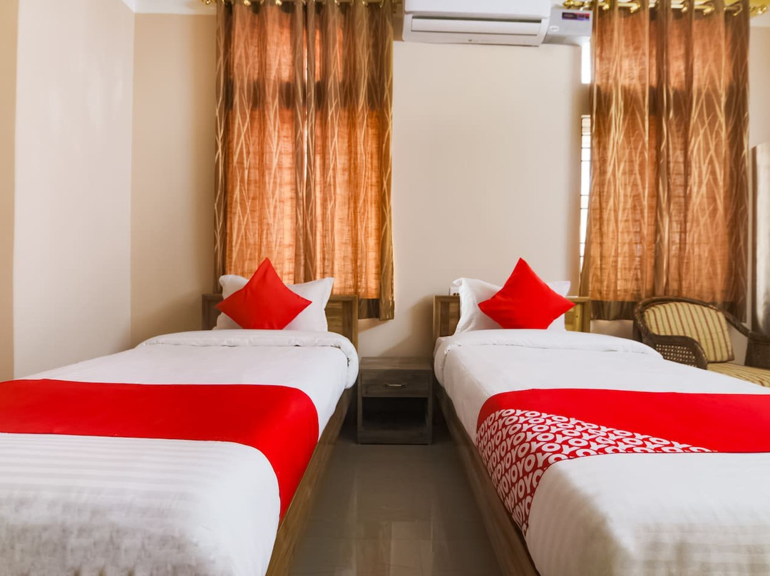 OYO 22435 Ramdhenu Homes主图