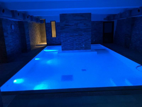 泰尔梅大酒店主图