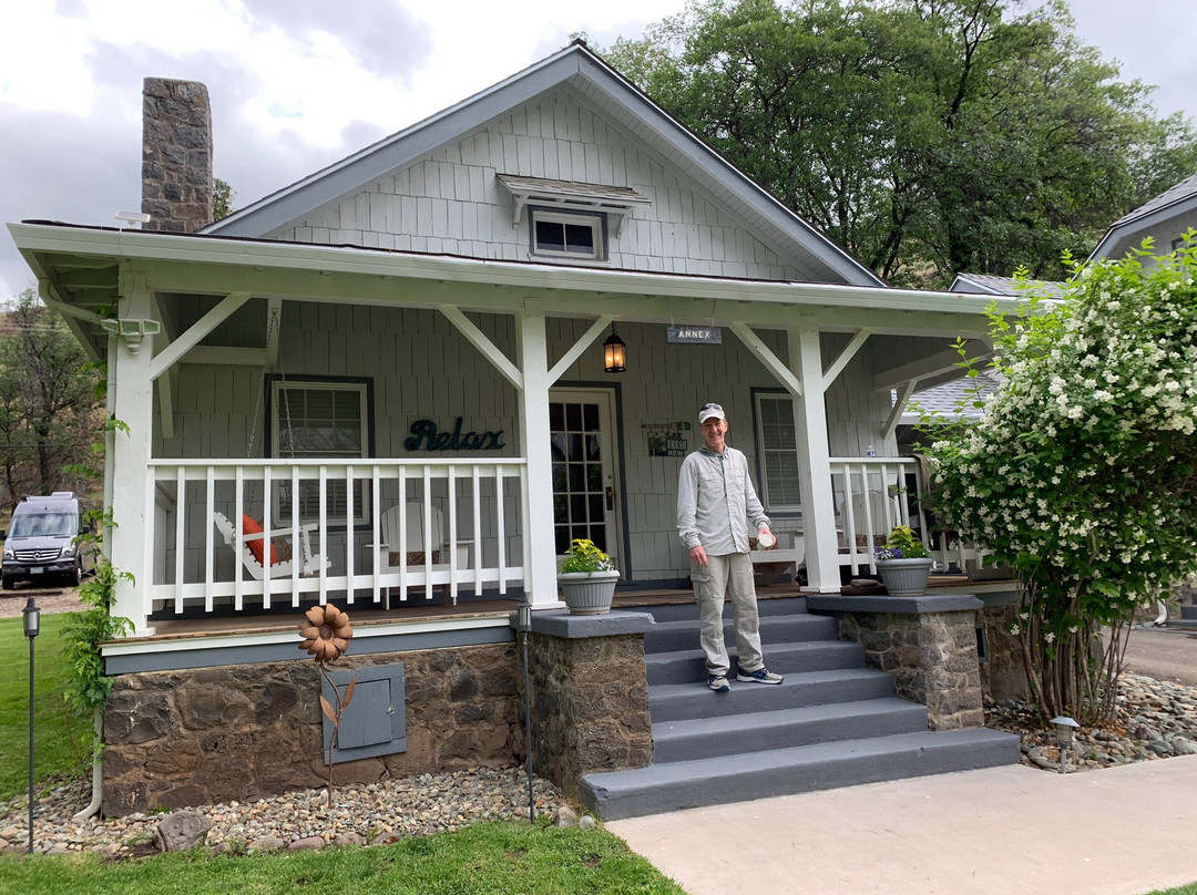 Clearwater Lodge at the Pit River主图