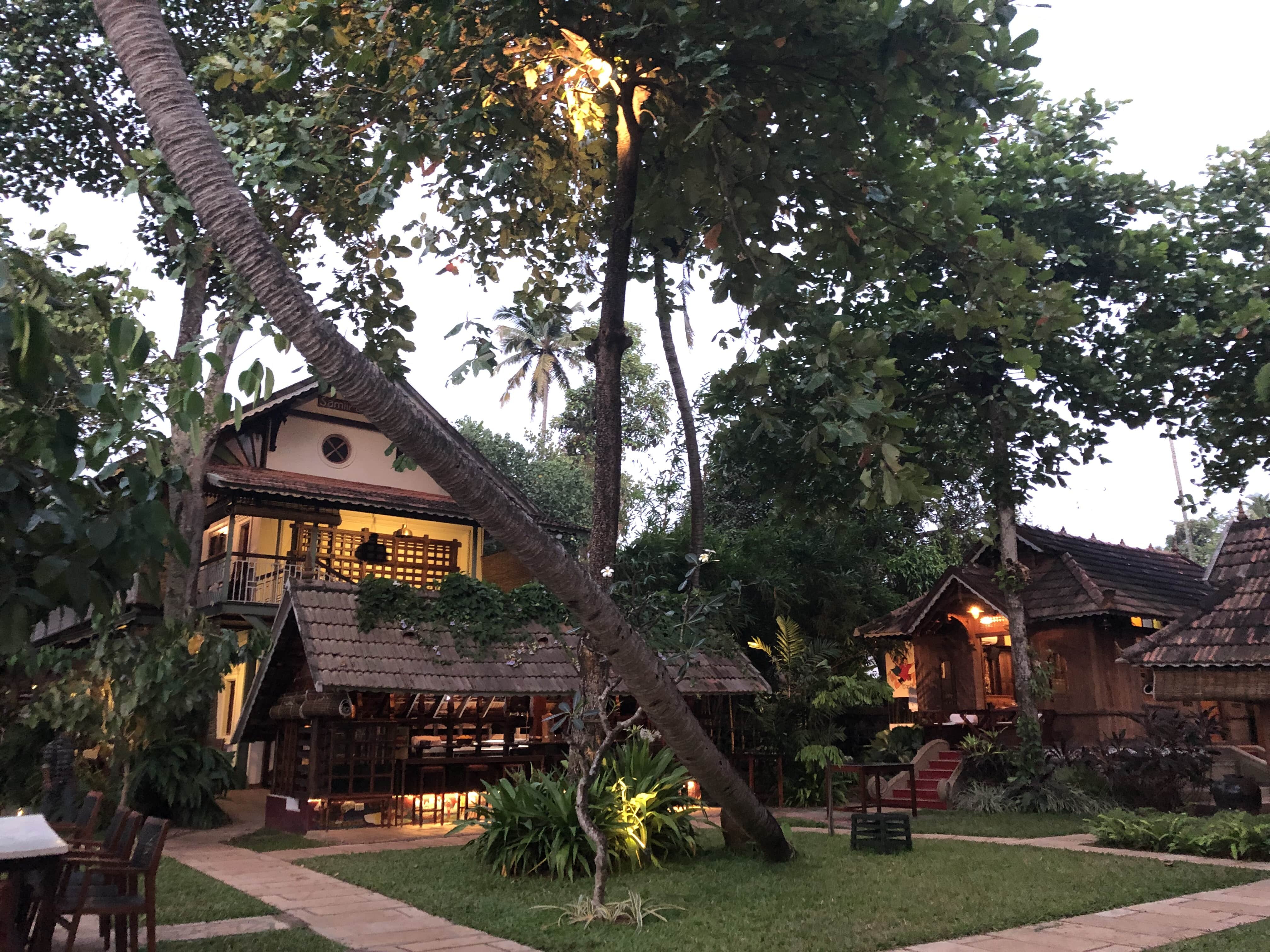 Samiira On Ashtamudi Lake-浴室