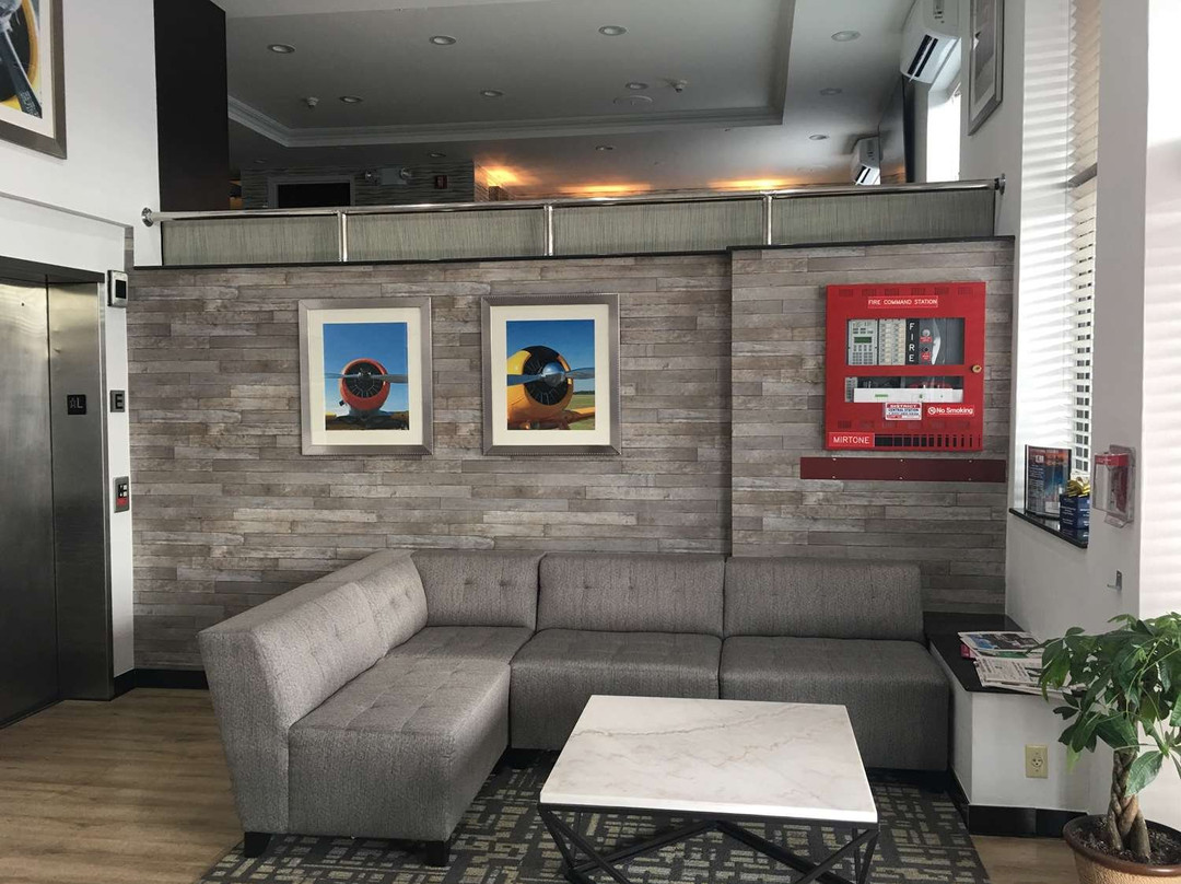 贝斯特韦斯特肯尼迪机场酒店主图