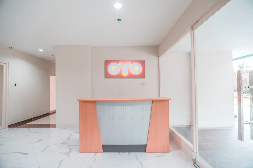 OYO 498 Green Lake View Ciputat主图