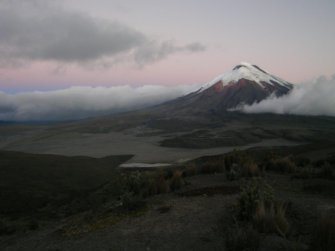 El Barak Ecuador Travel-基多必去景点