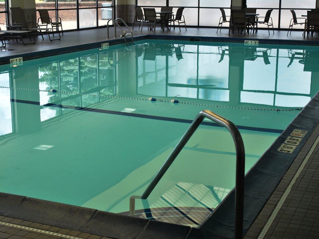 Holiday Inn Express Big Rapids by IHG主图