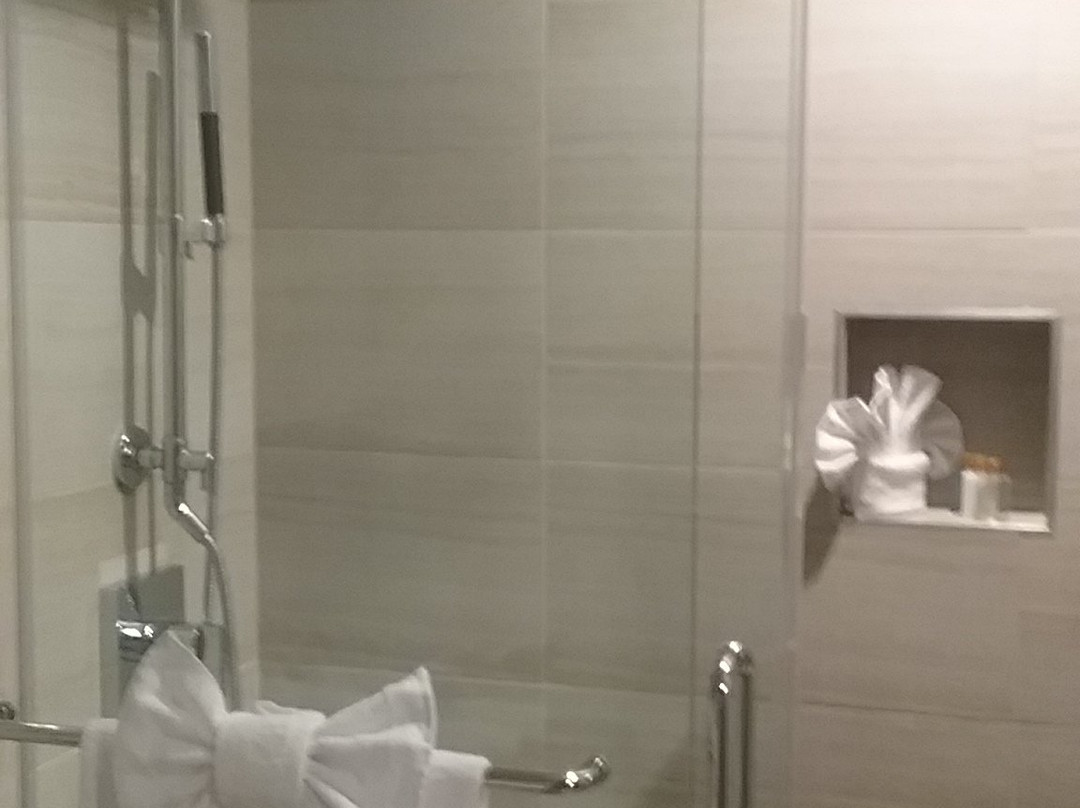 舒适套房酒店-长滩会议中心主图