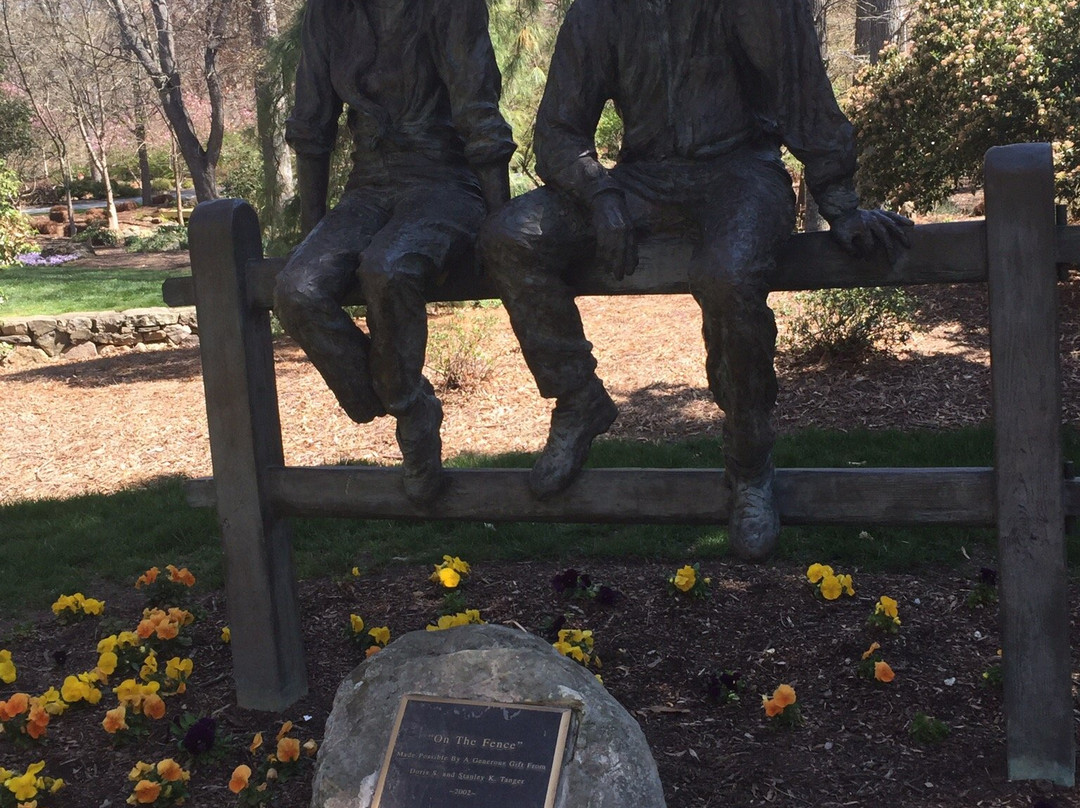 Tanger Family Bicentennial Garden景点图片