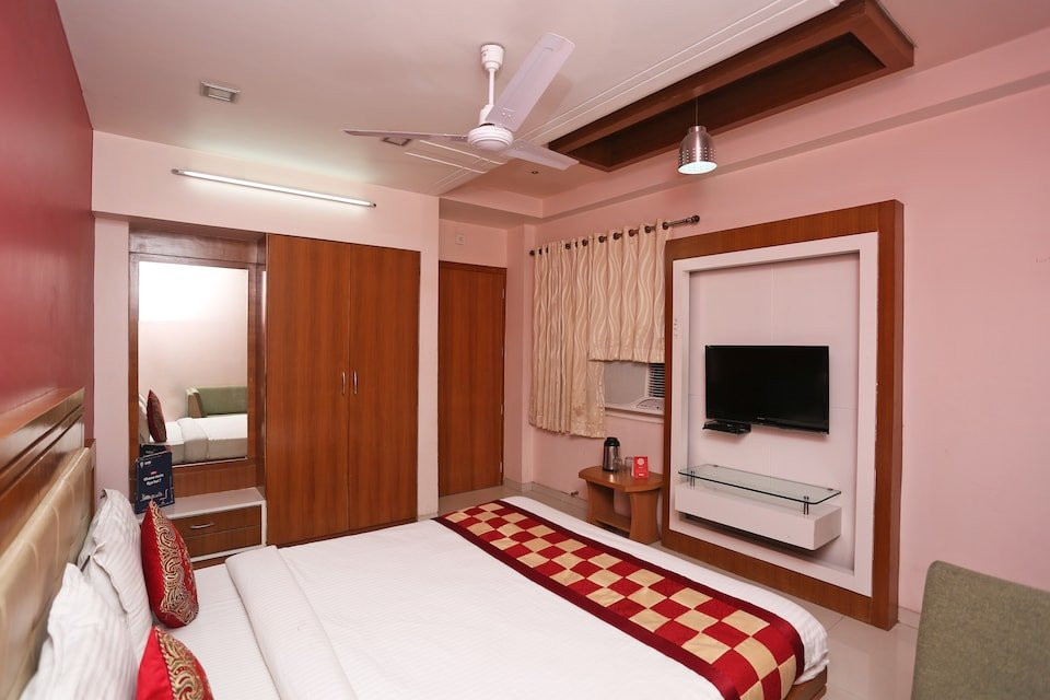 OYO 2450 Hotel Laxmi Residency主图