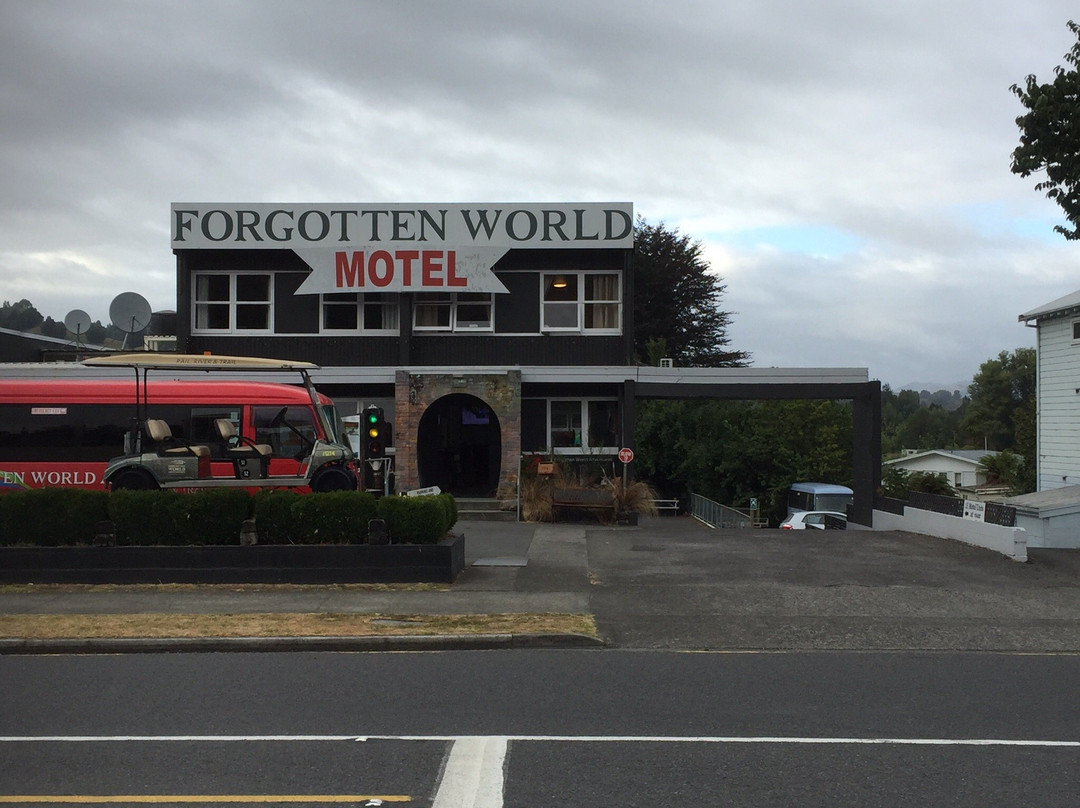 Forgotten World Motel主图