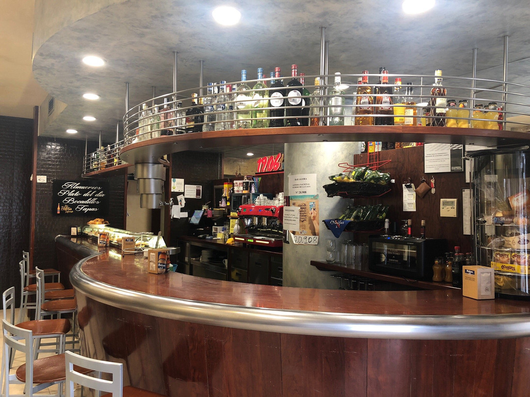 Sietamo餐馆和美食-Agora Cafeteria