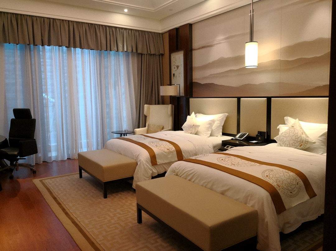 中国天眼迎宾馆主图