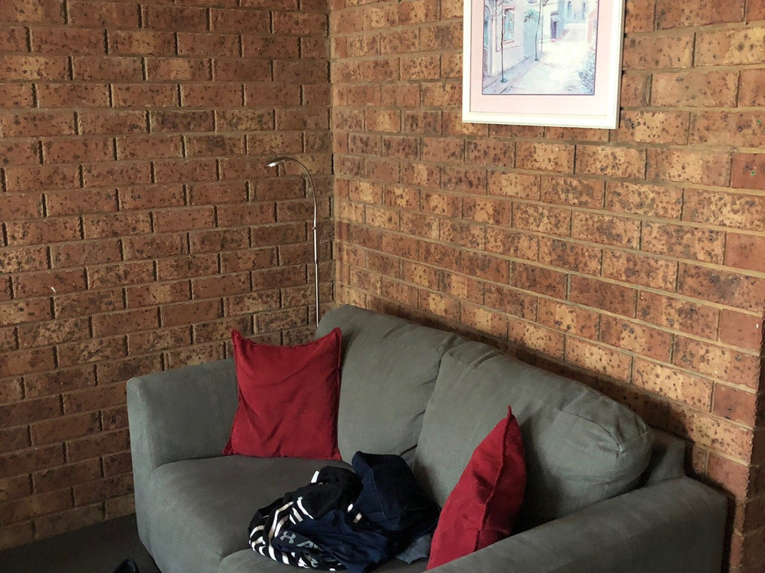 Courtyard Motor Inn主图