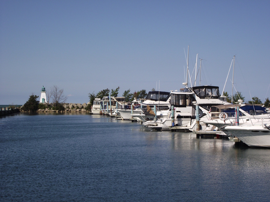 Port Dalhousie Range Lighthouses-圣凯瑟琳斯必去景点