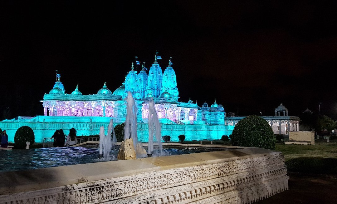 Shri Swaminarayan Mandir-斯塔福德必去景点
