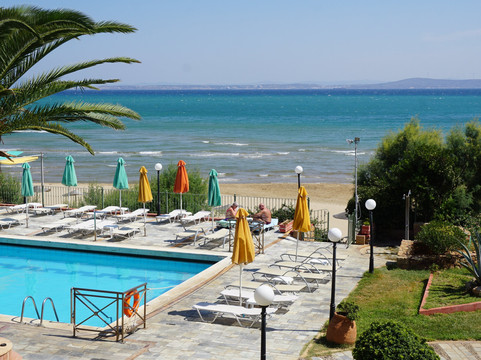 Golden Sand Hotel主图